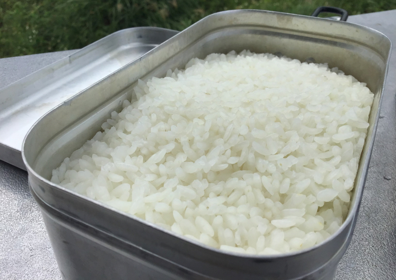 メスティンの炊飯でお米が硬くなったり、芯が残る原因は？
