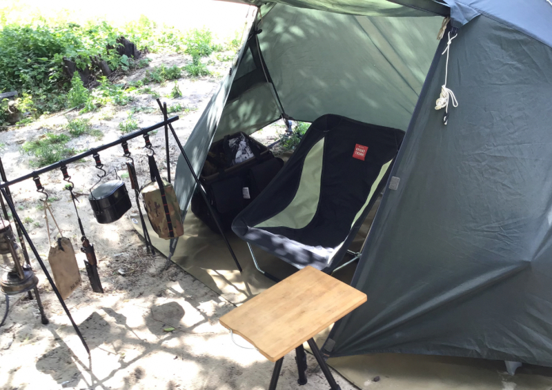 メイフライチェアはソロキャンプ用テントと相性が高い