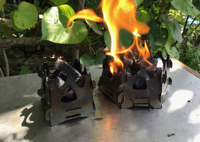SOTO ミニ焚き火台 テトラやヘキサは炭が使える