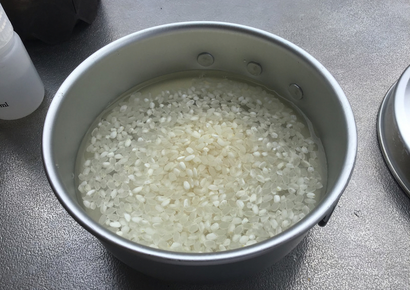 吸水前の無洗米