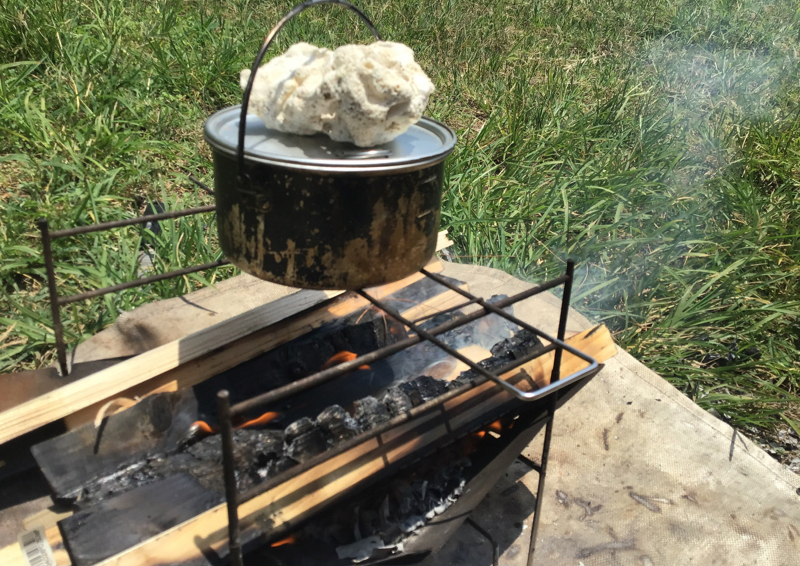 バックカントリーアルミポットを火にかけて炊飯する時間は10分！