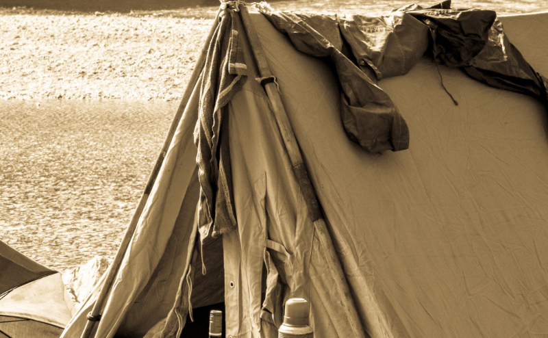 ソロキャンプにおすすめしたいテントの選び方：デザイン