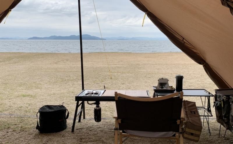 ソロキャンプにおすすめしたいテーブルの選び方⑧：デザイン